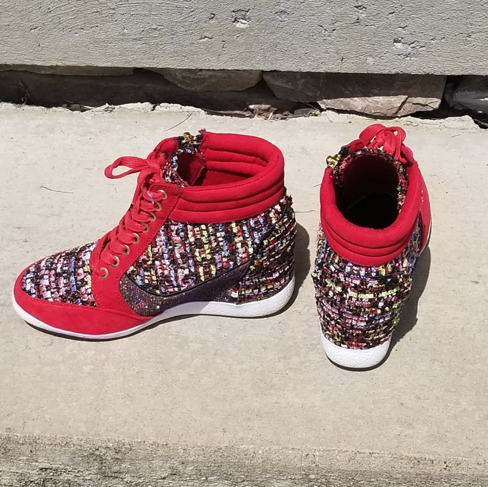 🔥Dazzling🔥 Sneaker 🔥Wedges - Size 10 Only - Picture 4 of 8